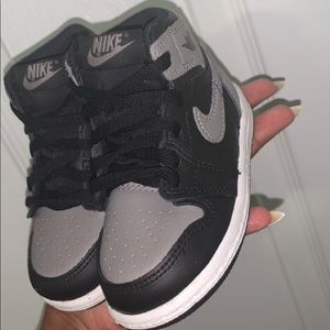 Jordan’s AJ high tops 6c